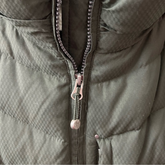 Eddie Bauer Women’s Sun Valley Down Parka • 2x • sage green - Picture 7 of 9
